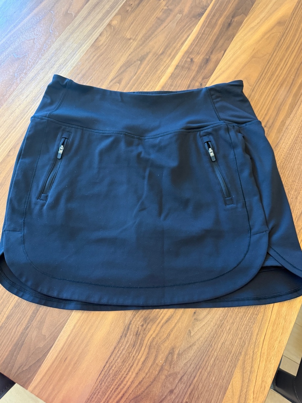 Athleta Fairway golf skirt 16” - medium